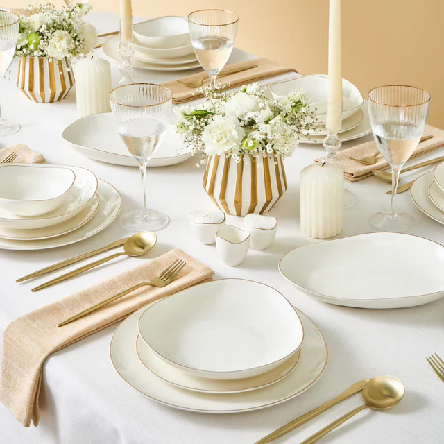 Karaca Stream Bone China Middle set za večeru od 56 dijelova za 12 osoba